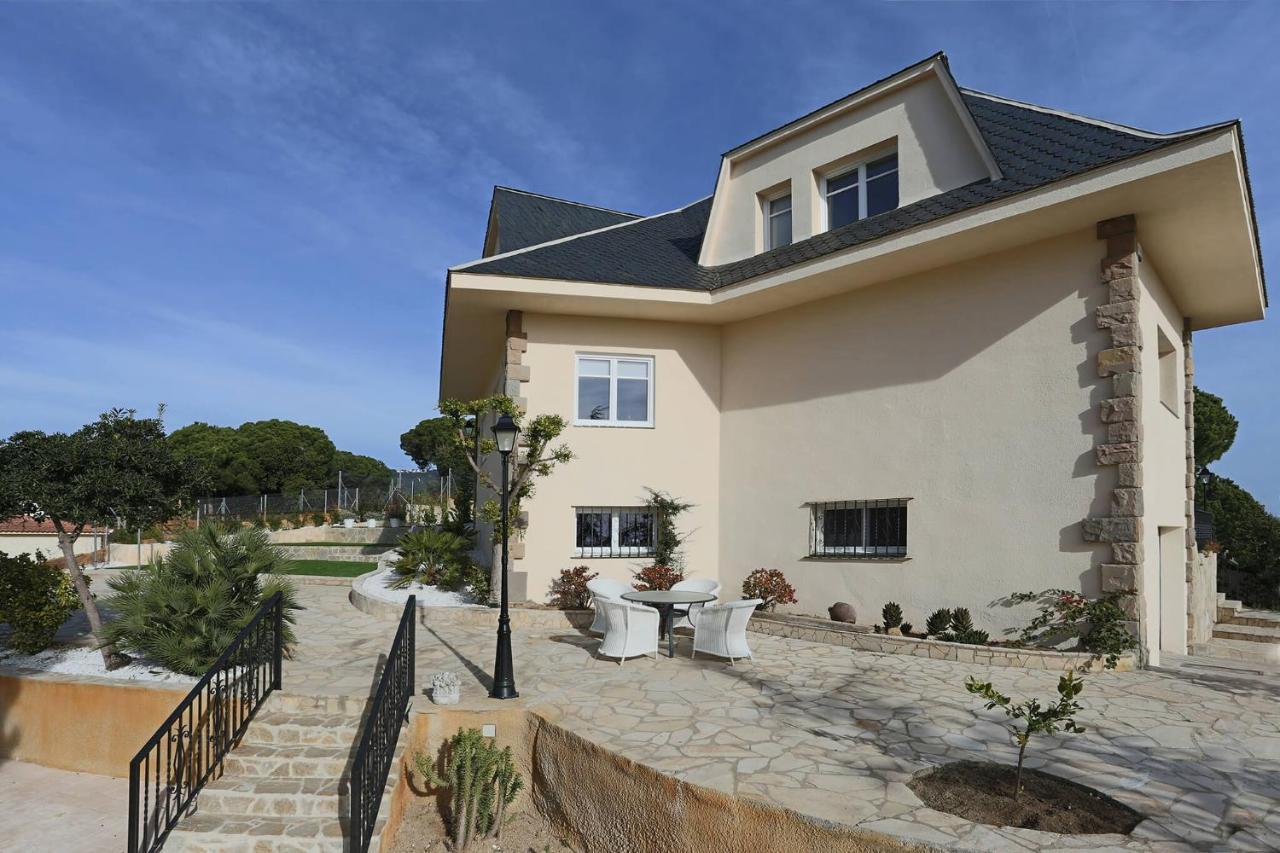 Homestay Villa Estrella - Costa Brava كاليليا المظهر الخارجي الصورة